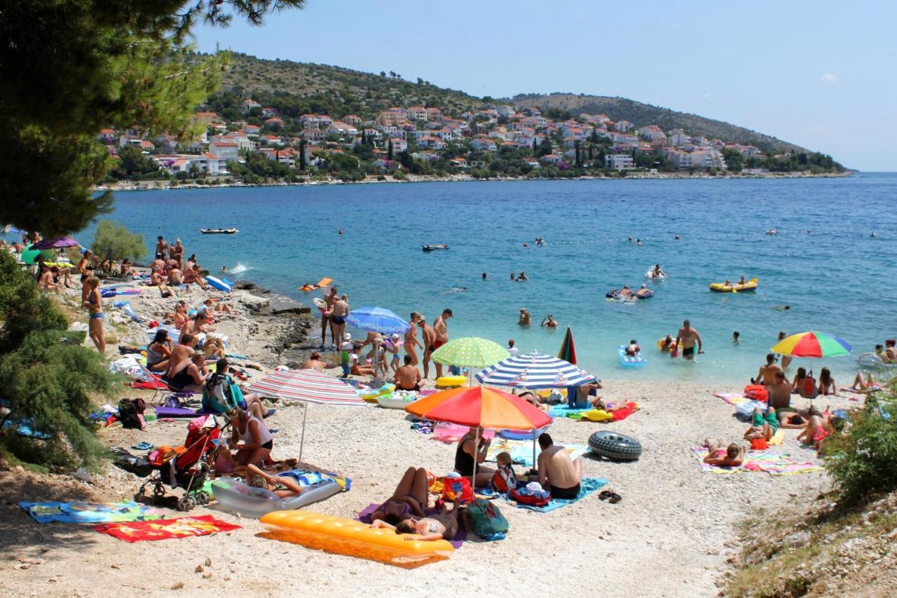 Apartments With A Parking Space Mavarstica, Ciovo - 17803 Trogir Ngoại thất bức ảnh