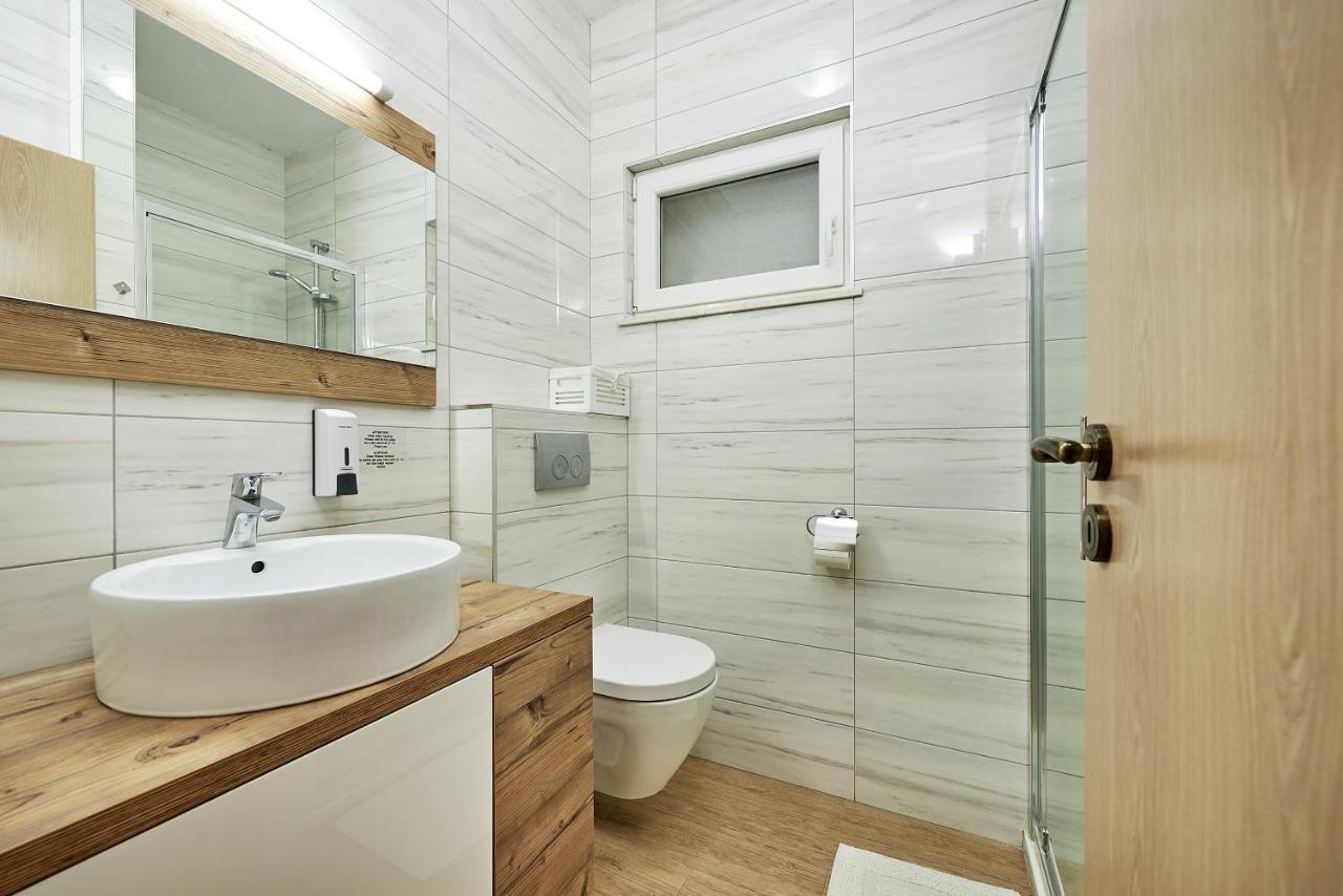 Apartments With A Parking Space Mavarstica, Ciovo - 17803 Trogir Ngoại thất bức ảnh
