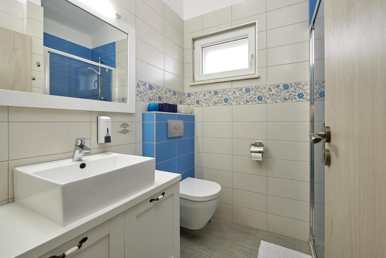 Apartments With A Parking Space Mavarstica, Ciovo - 17803 Trogir Ngoại thất bức ảnh